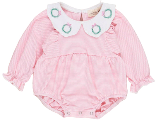 Pink Holiday Wreath Scallop Collar Bubble