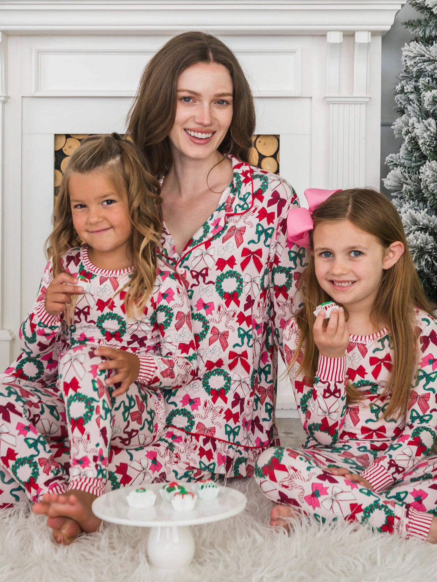 Women's Bamboo Holly Bows Pajama Set - Family Matching